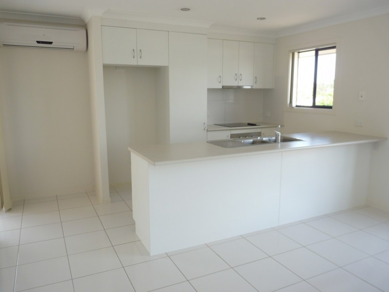 15 STONEYBROOK DRIVE, Glen Eden QLD 4680