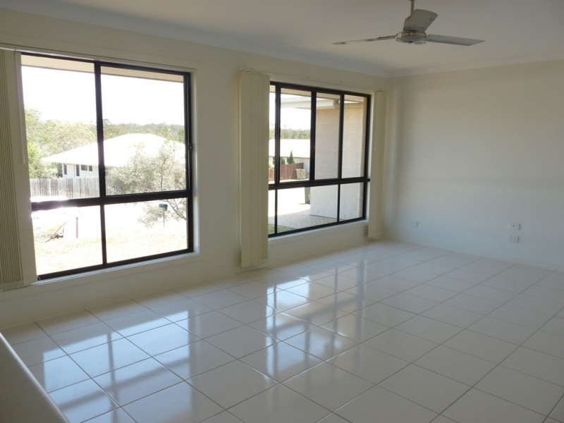 15 STONEYBROOK DRIVE, Glen Eden QLD 4680