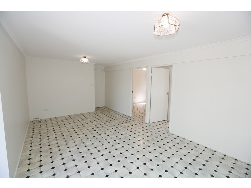 24 Harrier Avenue, New Auckland QLD 4680