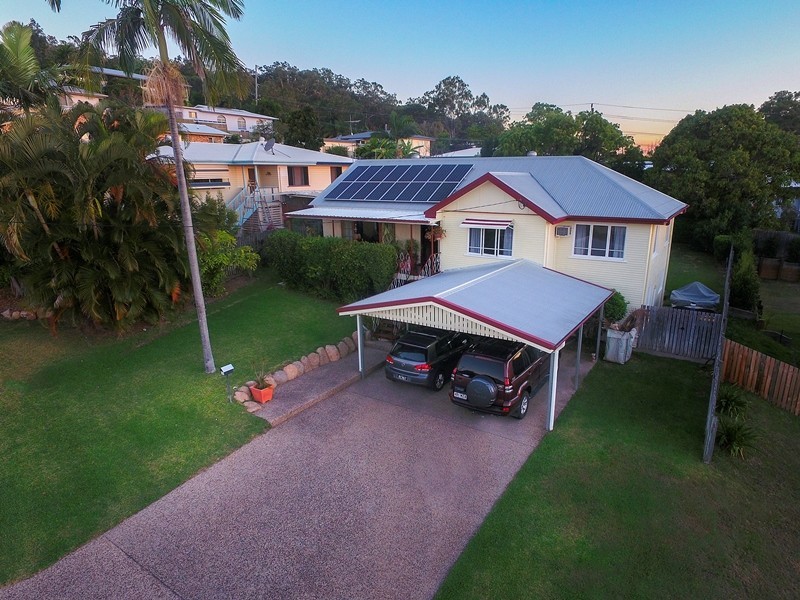 25 SMITH STREET, West Gladstone QLD 4680