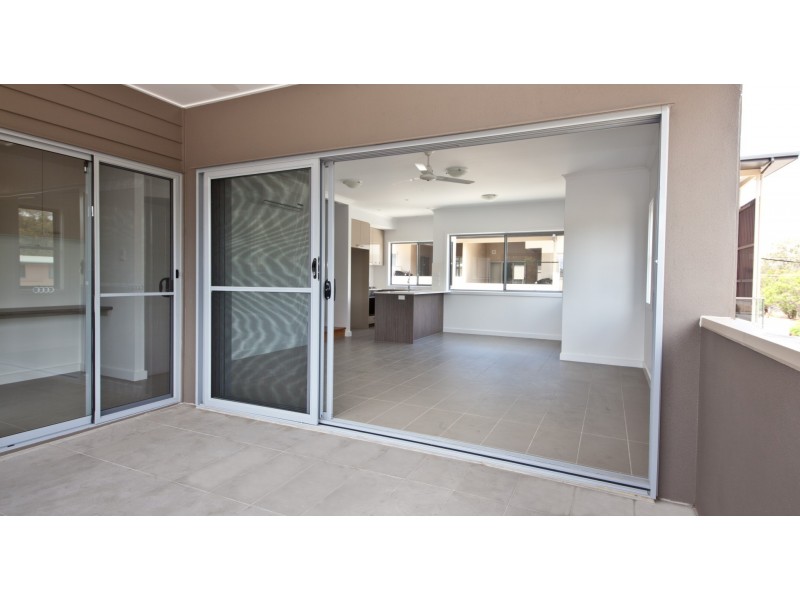 18/12 FLINDERS STREET, West Gladstone QLD 4680