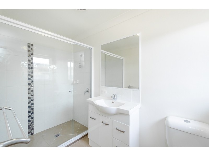 46 Iris Road, Kirkwood QLD 4680