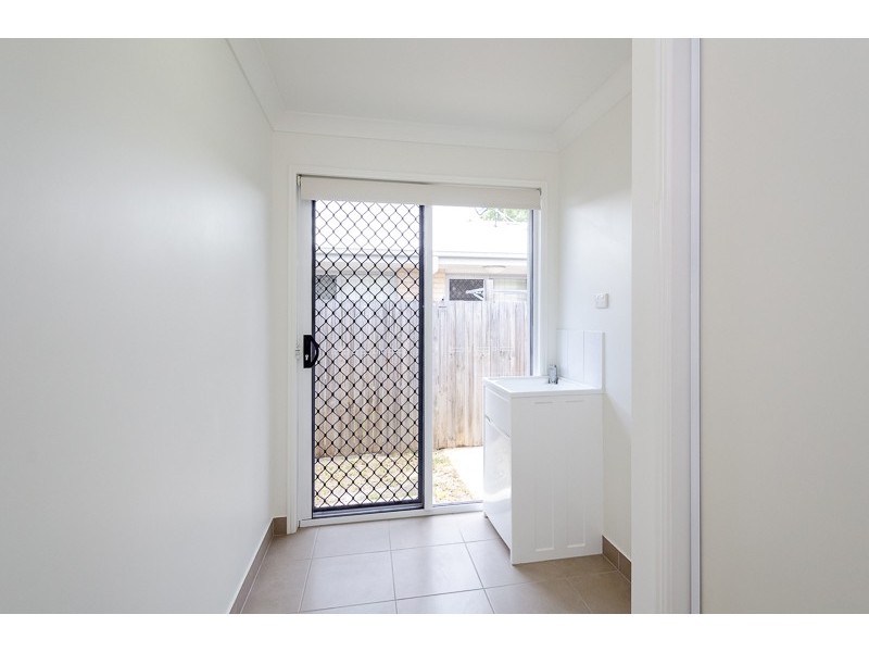 46 Iris Road, Kirkwood QLD 4680