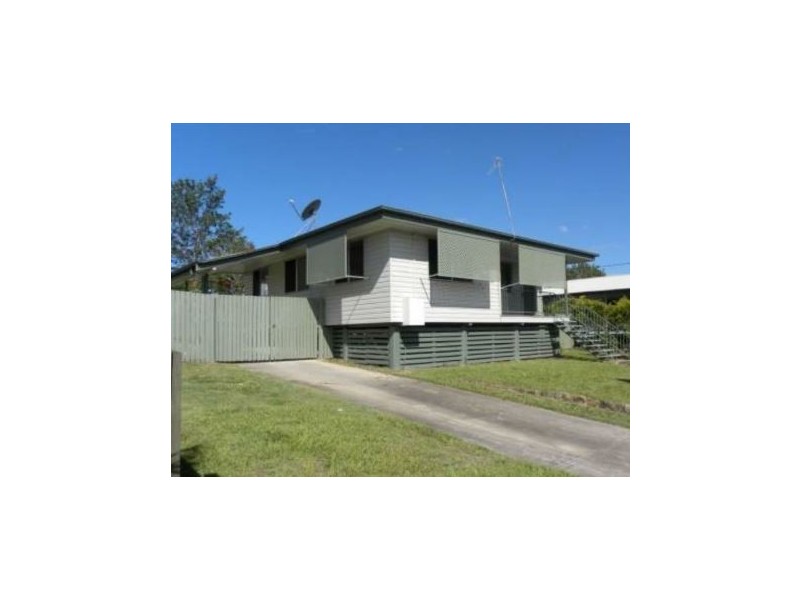 11 DALTON STREET, Clinton QLD 4680