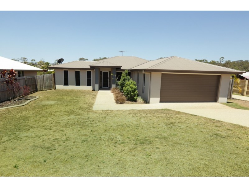 11 Woodland Court, Kirkwood QLD 4680