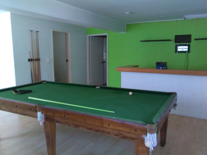 6 CURLEW DRIVE, New Auckland QLD 4680