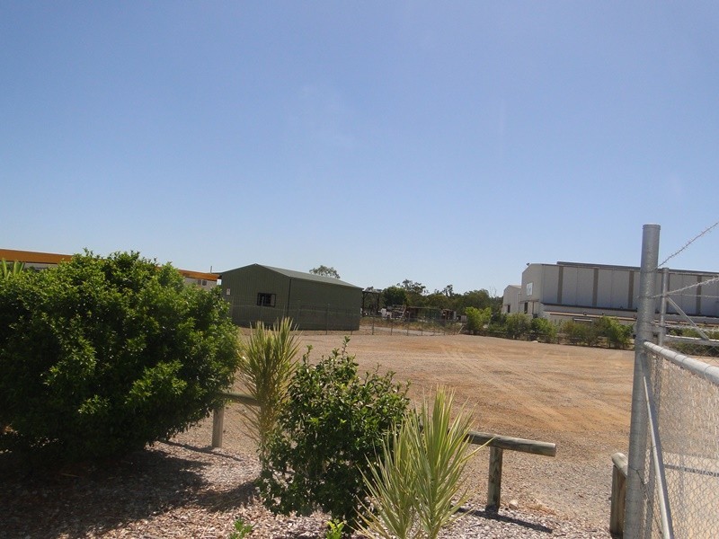 9 Ganley Street, South Gladstone QLD 4680