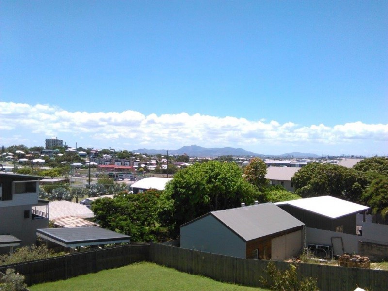 15/97 CENTRAL LANE, Gladstone QLD 4680