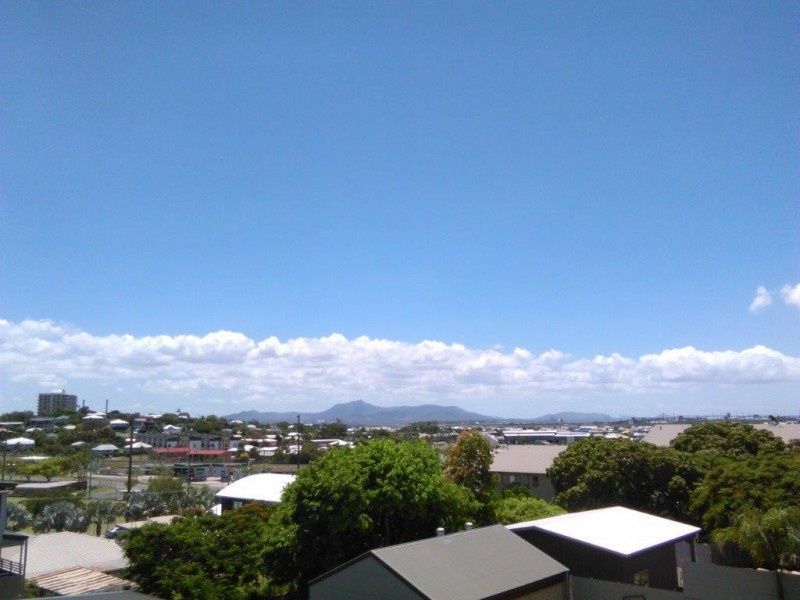 15/97 CENTRAL LANE, Gladstone QLD 4680