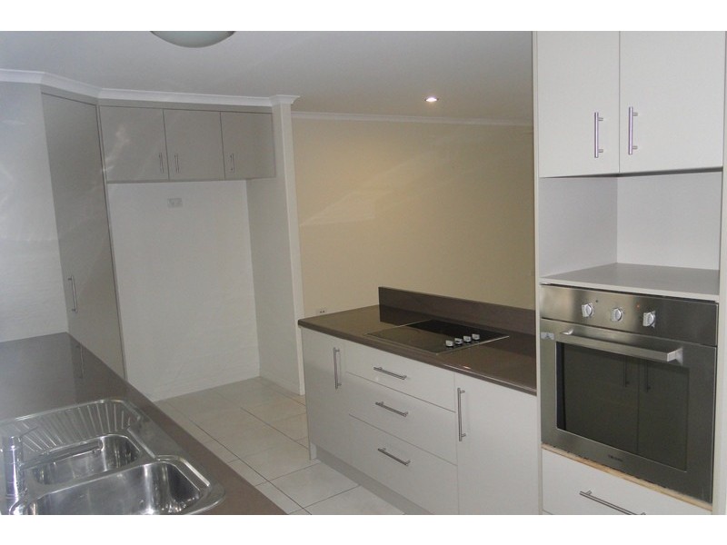 19 EUGENIE COURT, Glen Eden QLD 4680