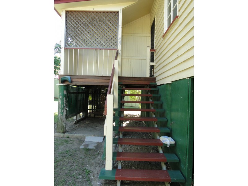 27 LEONARD ST, South Gladstone QLD 4680