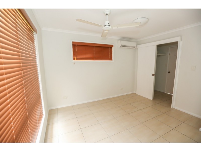 5 Lady Elliot Court, Clinton QLD 4680