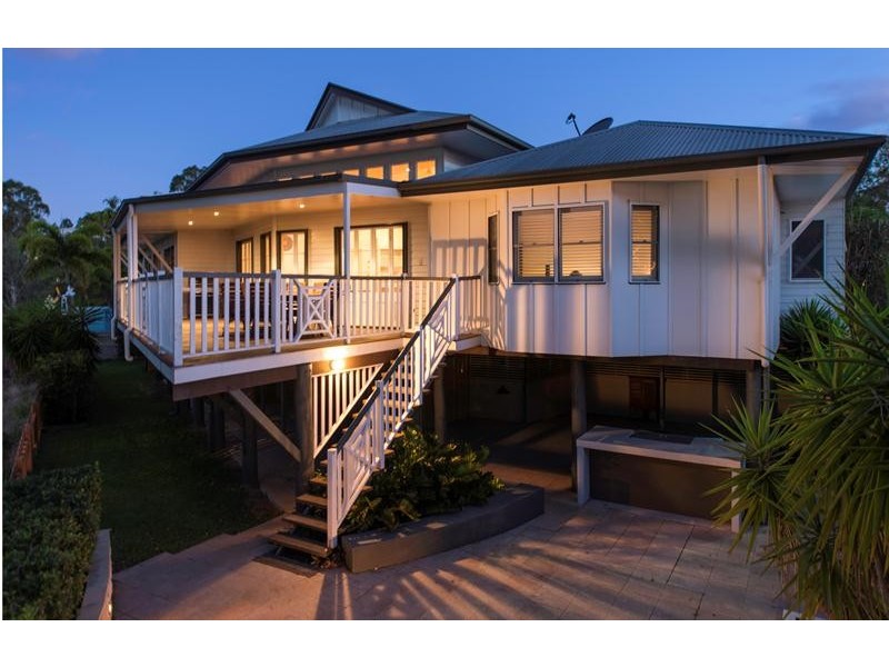 9 PIPER STREET, West Gladstone QLD 4680
