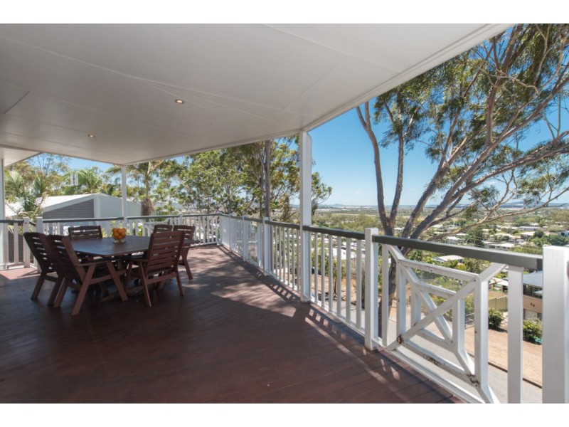 9 PIPER STREET, West Gladstone QLD 4680