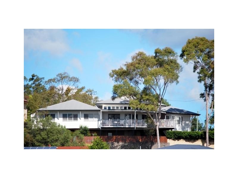 9 PIPER STREET, West Gladstone QLD 4680