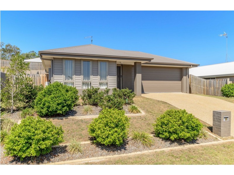27 Peter Corones Drive, Kirkwood QLD 4680