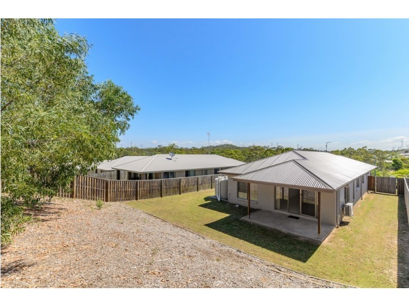 27 Peter Corones Drive, Kirkwood QLD 4680