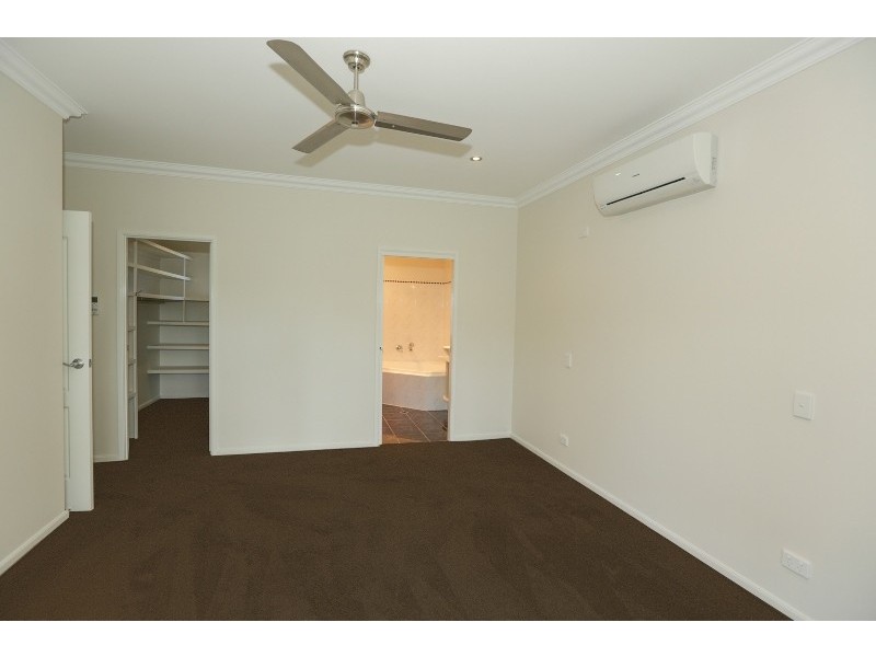 6 Jim Whyte Way, Beecher QLD 4680