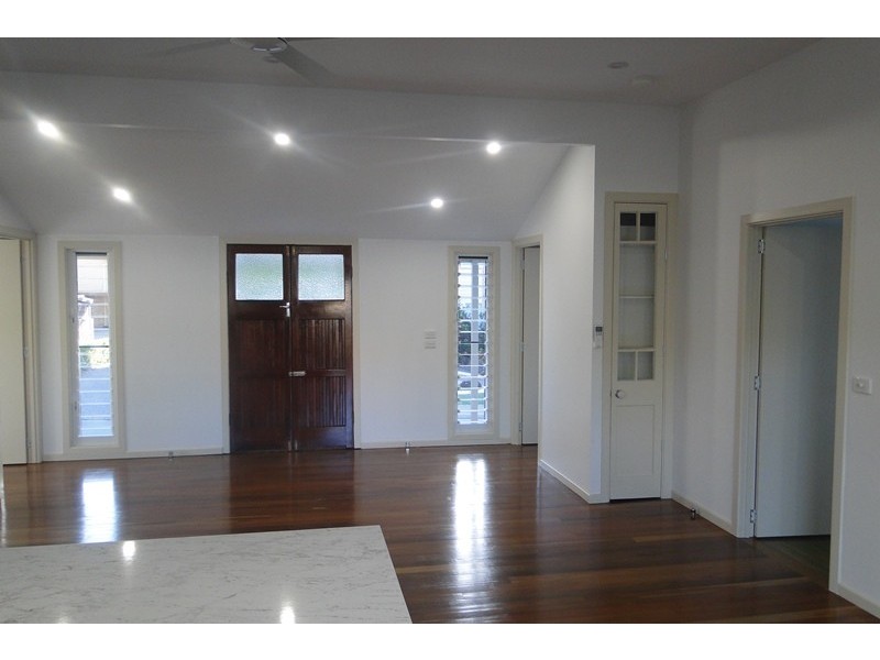 4 CENTRAL LANE, Gladstone QLD 4680