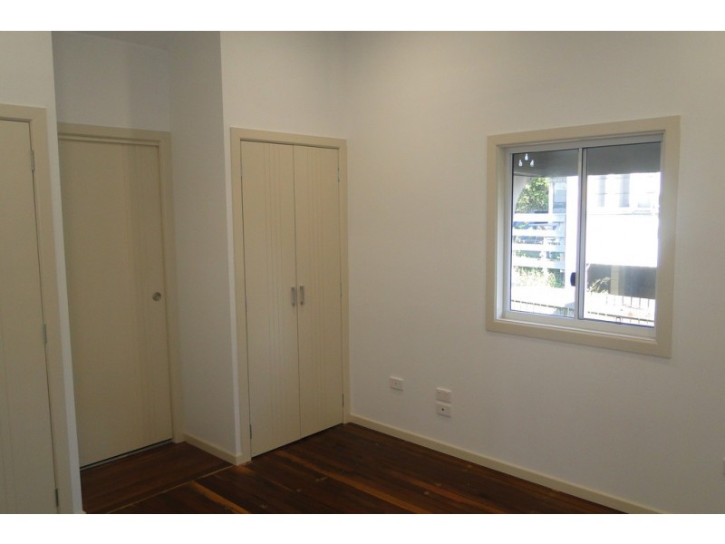 4 CENTRAL LANE, Gladstone QLD 4680