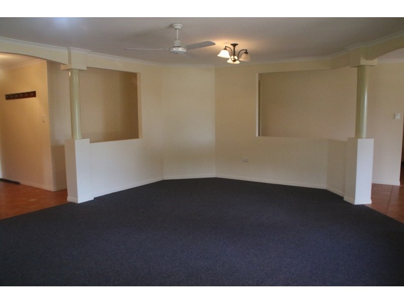 2 KINGS COURT, Telina QLD 4680