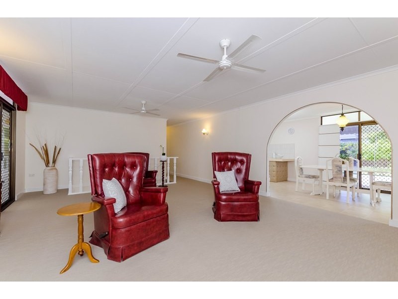 25 Oxley Drive, South Gladstone QLD 4680