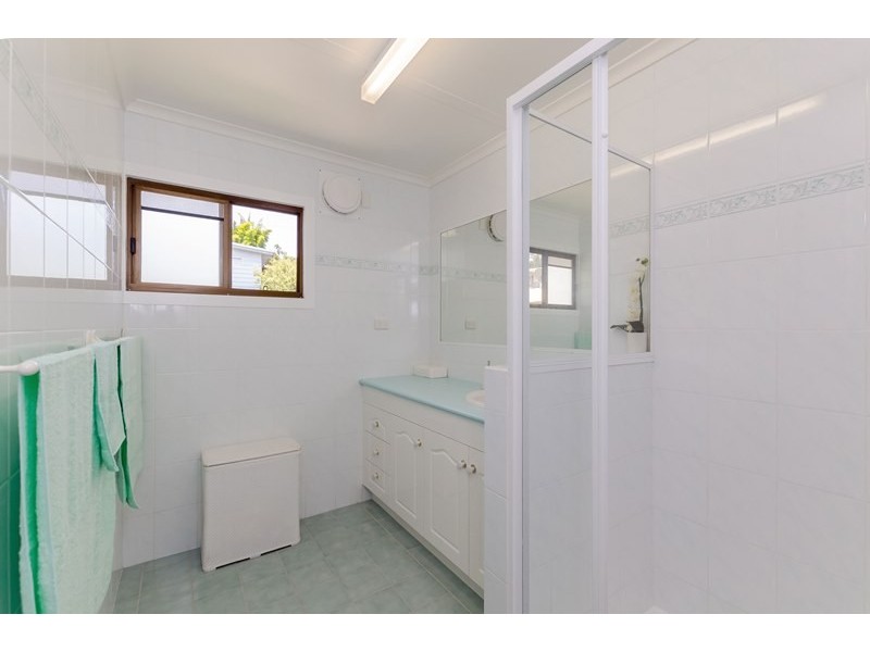 25 Oxley Drive, South Gladstone QLD 4680