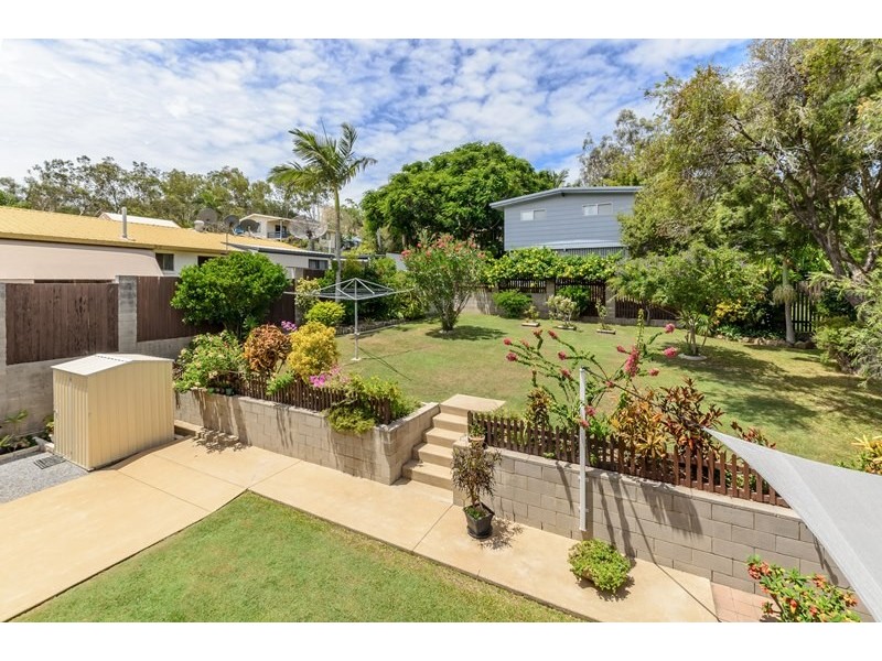 25 Oxley Drive, South Gladstone QLD 4680