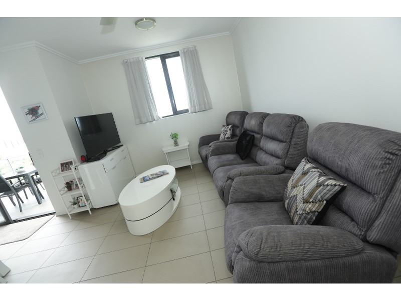 609/52 Oaka Lane, Gladstone QLD 4680