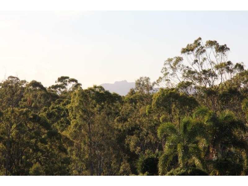 19 Parsloe Street, Telina QLD 4680