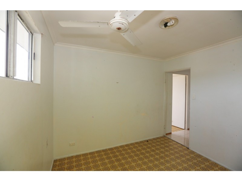 36 Herbertson Street, West Gladstone QLD 4680