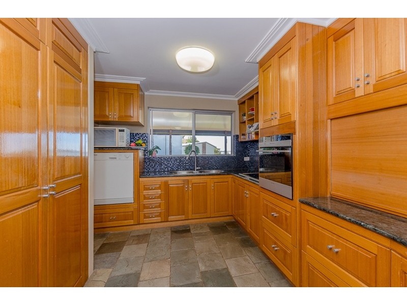 240 GOONDOON STREET, South Gladstone QLD 4680