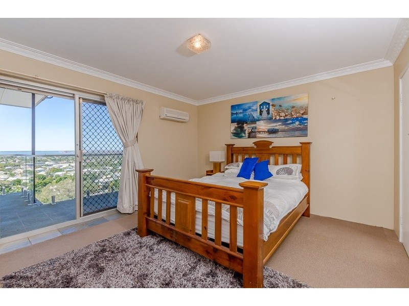 240 GOONDOON STREET, South Gladstone QLD 4680