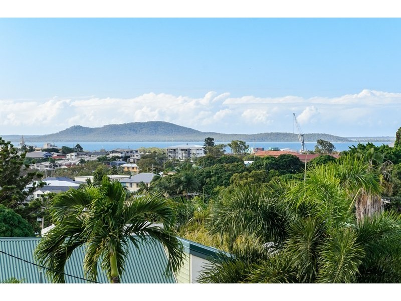 15 Amelia Street, West Gladstone QLD 4680