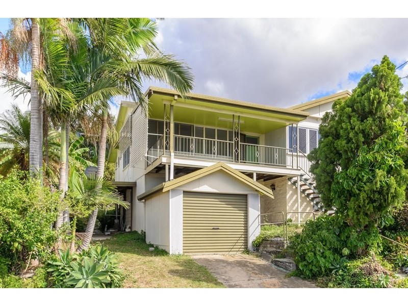 15 Amelia Street, West Gladstone QLD 4680