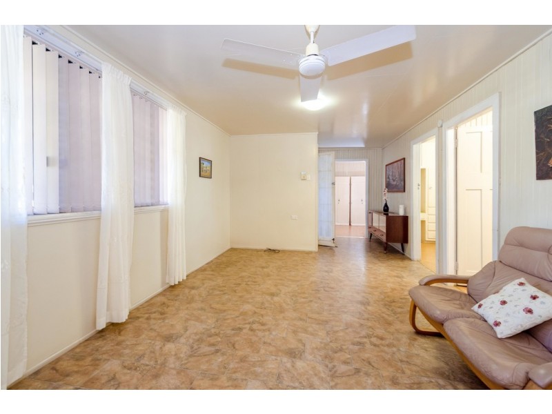 234 Oaka Street, South Gladstone QLD 4680