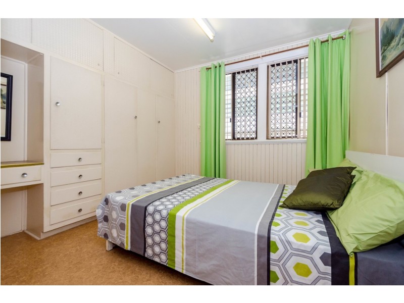 234 Oaka Street, South Gladstone QLD 4680