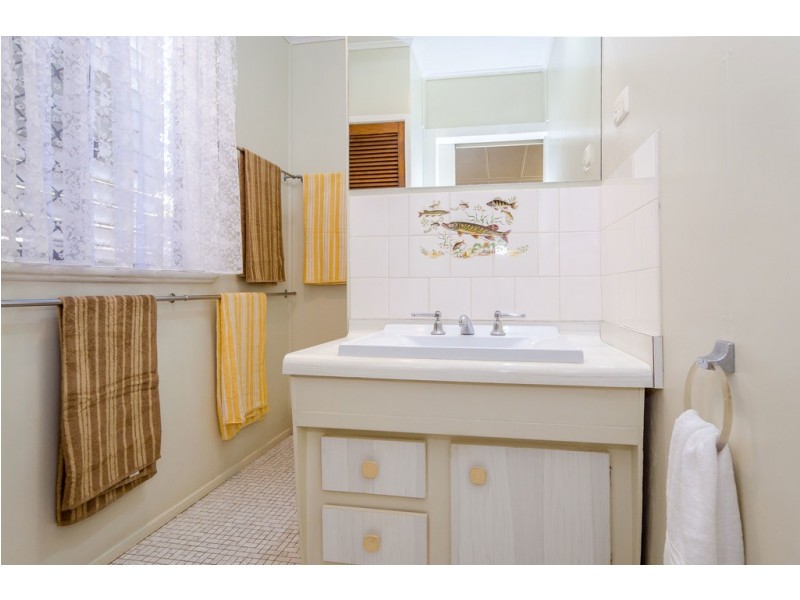 234 Oaka Street, South Gladstone QLD 4680