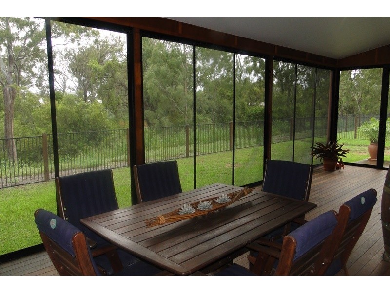 16 Billabong Drive, Glen Eden QLD 4680