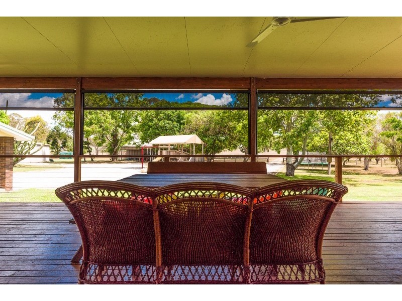 255 Pikes Crossing Road, Benaraby QLD 4680