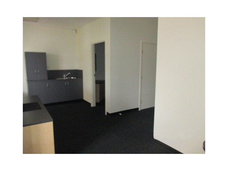 SUITE 3, 43 TANK STREET, Gladstone QLD 4680