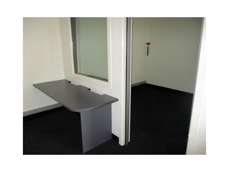 SUITE 3, 43 TANK STREET, Gladstone QLD 4680