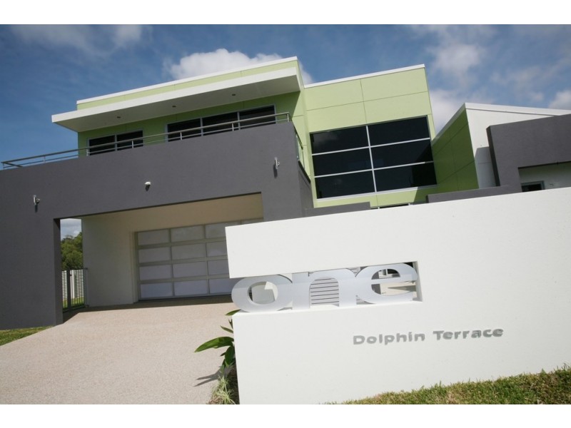 1 DOLPHIN TERRACE, South Gladstone QLD 4680