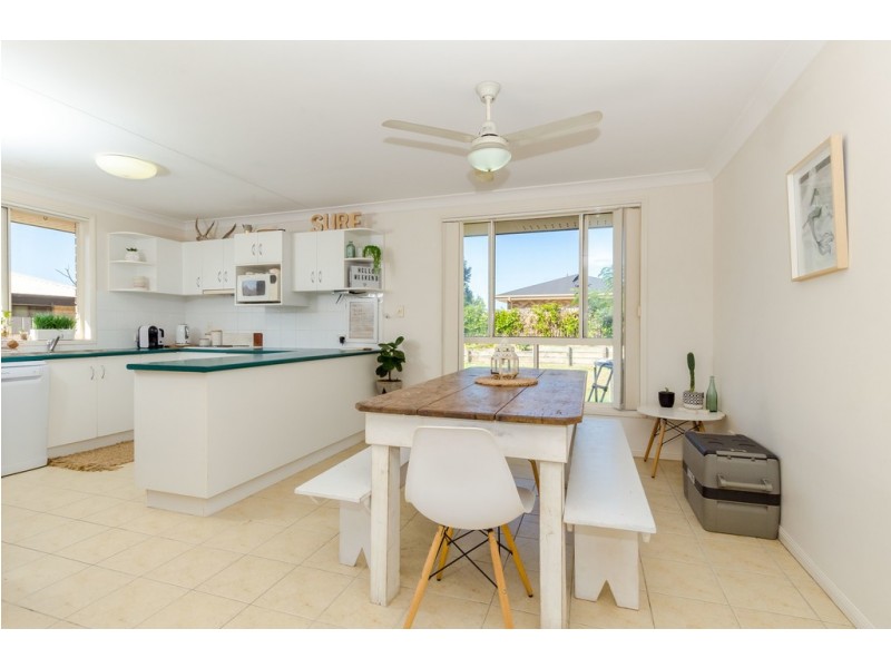 7 Dorinda Close, Clinton QLD 4680