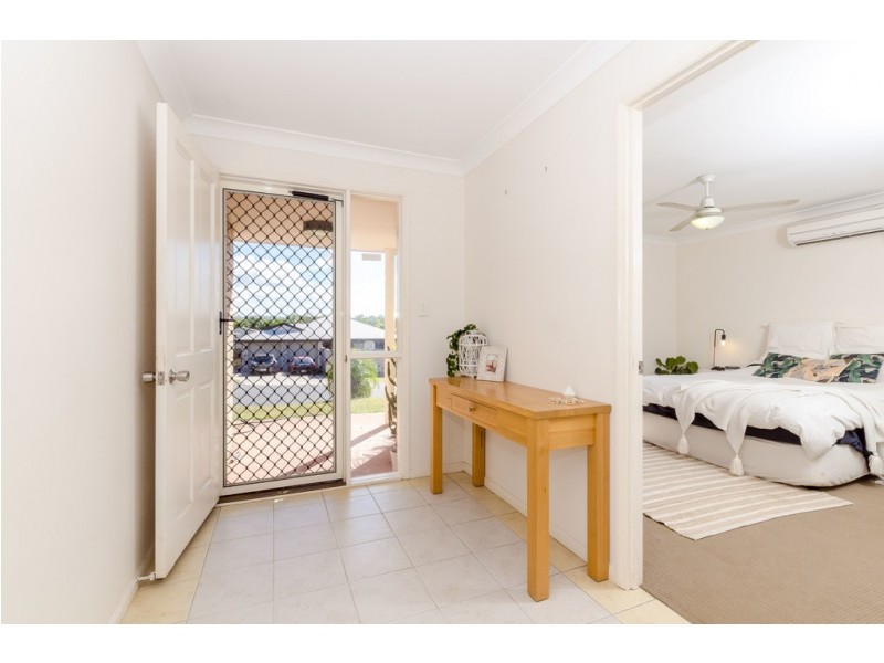 7 Dorinda Close, Clinton QLD 4680