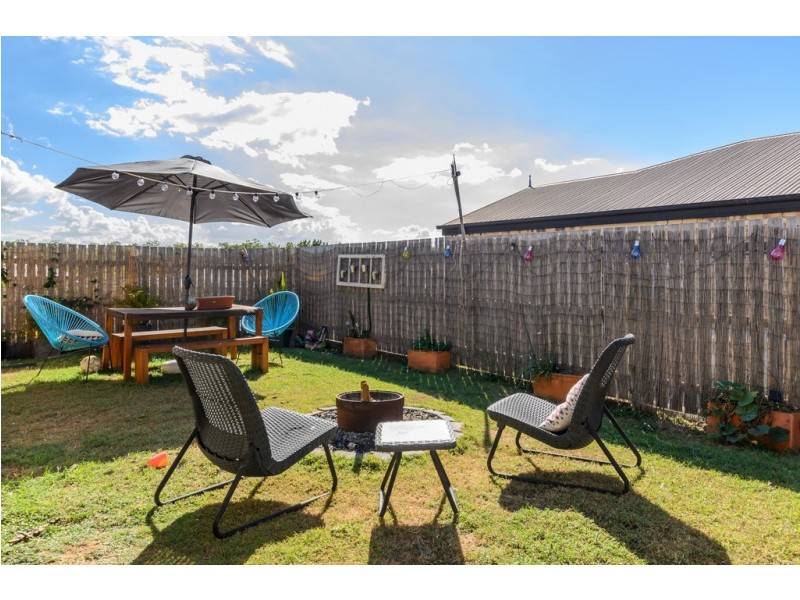7 Dorinda Close, Clinton QLD 4680