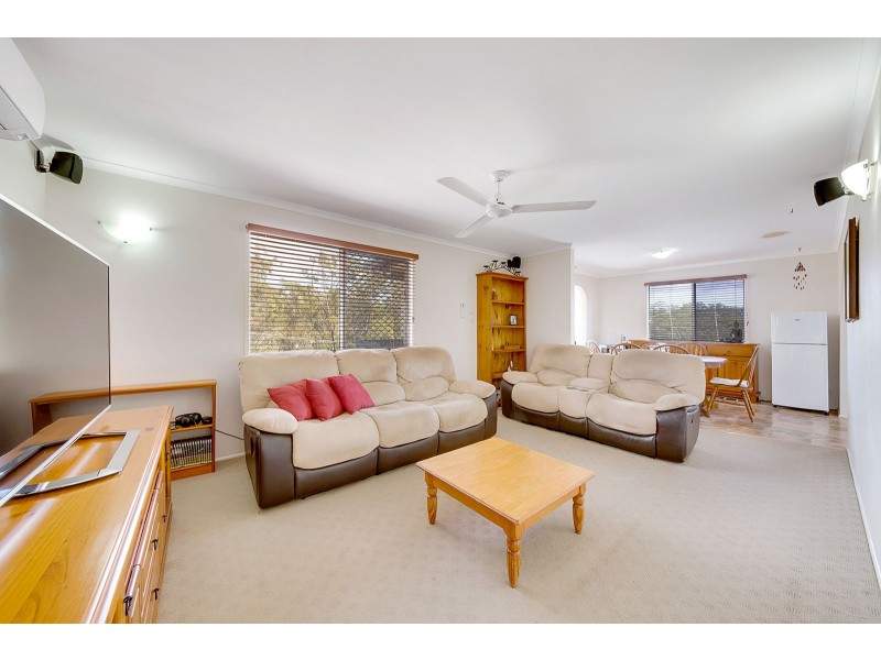 15 Tuna Street, Toolooa QLD 4680