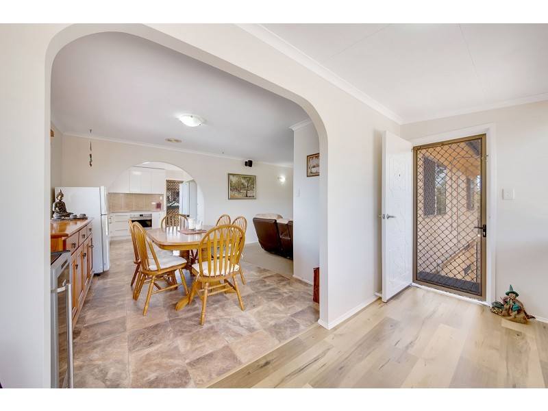 15 Tuna Street, Toolooa QLD 4680