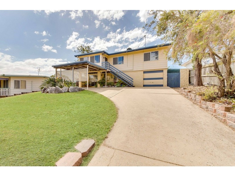 15 Tuna Street, Toolooa QLD 4680