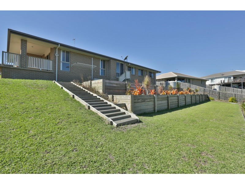 18 Cradle Drive, New Auckland QLD 4680